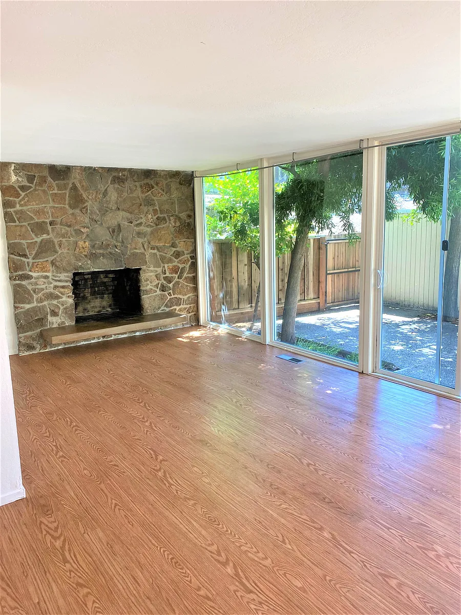 Building Photo - 1770 San Miguel Dr