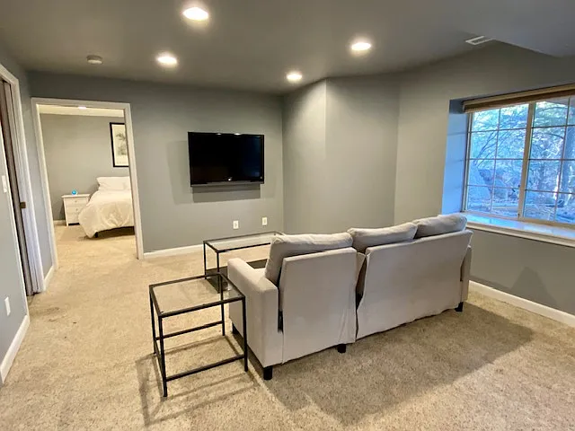 10 Langley Pl — Photo 27