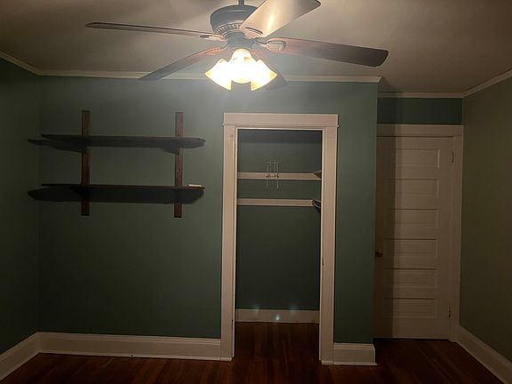 Bedroom A (front of house).