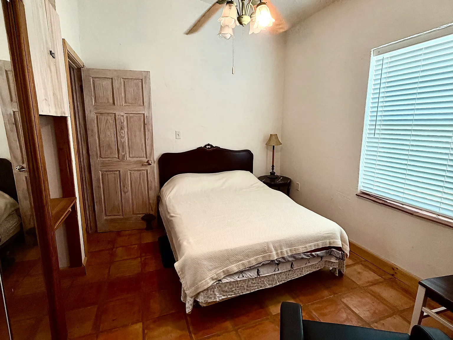 2 bed, 1064 sqft, $3,500 — Photo 3