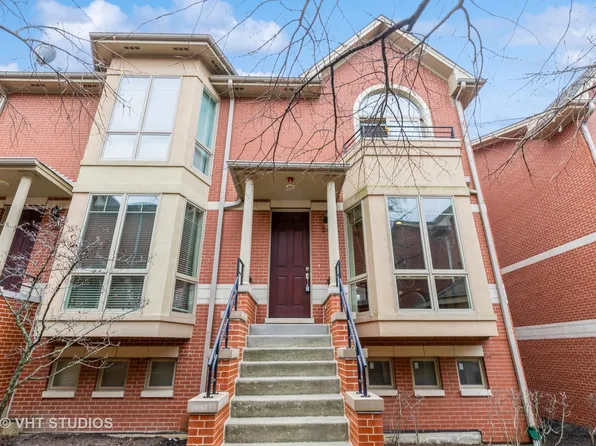 54 Legacy Ln, Wheeling, IL 60090