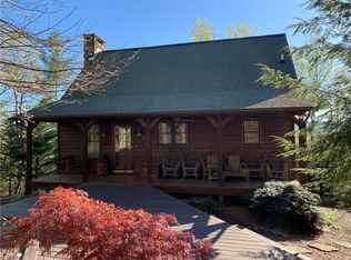 310 Doe Run, Purlear, NC 28665