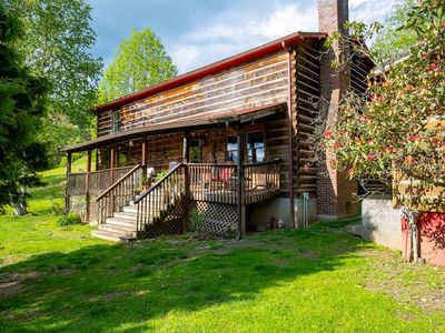 305 Packs Branch Rd, Mount Hope, WV, 25880