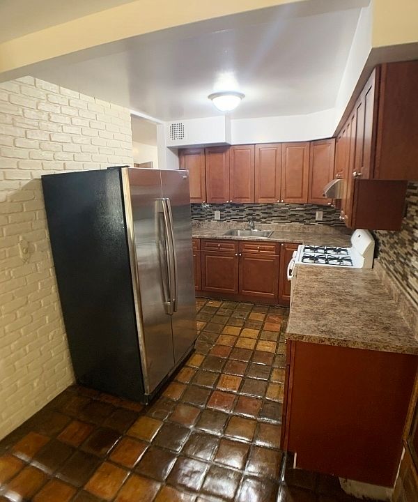 1st image of 30-14 71st St #2A