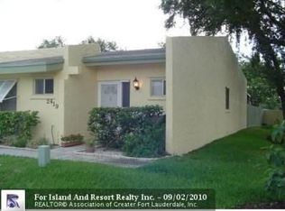 2419 N 37th Ave, Hollywood, FL 33021