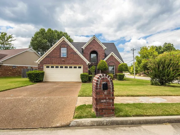 9130 Park Crest Dr, Cordova, TN 38016