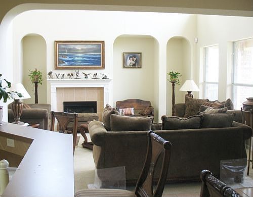 4th image of 16804 Brewer Blackbird Dr