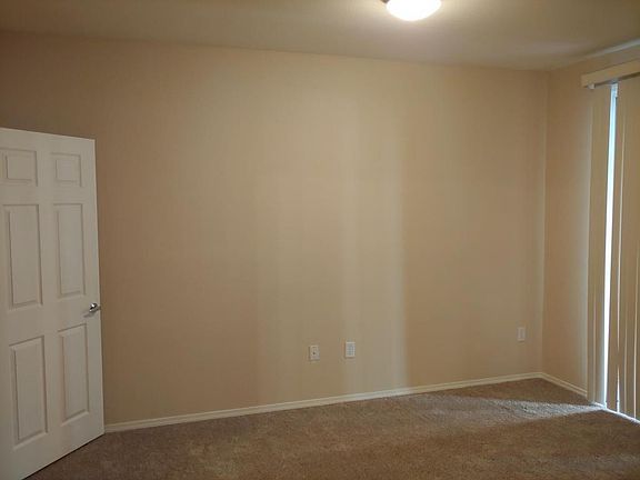 5th image of 3975 N Hualapai Way Unit 111