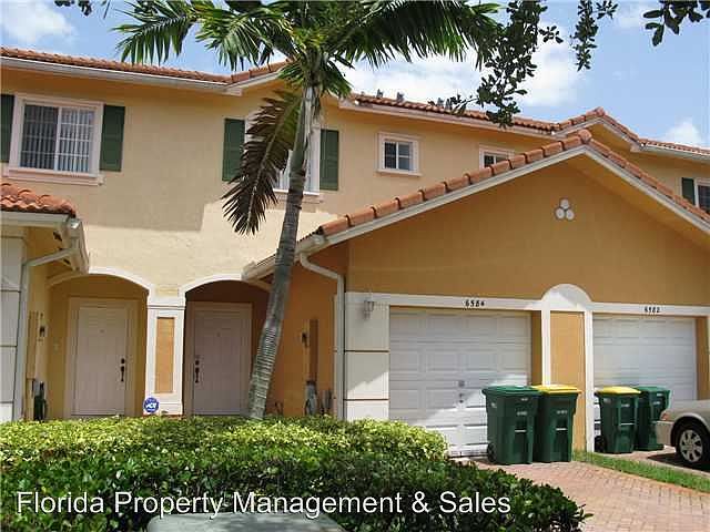 1st image of 6584 Catalina Ln