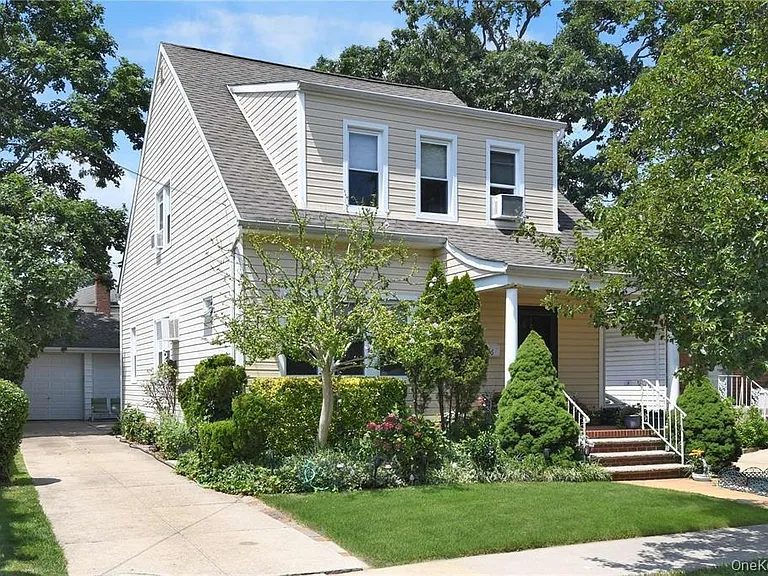 56 State St — Photo 16