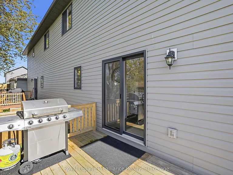 35 Rabbit Rd — Photo 40