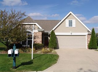660 Surrey Walk, Valparaiso, IN 46385