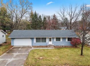 919 Roosevelt St, River Falls, WI 54022