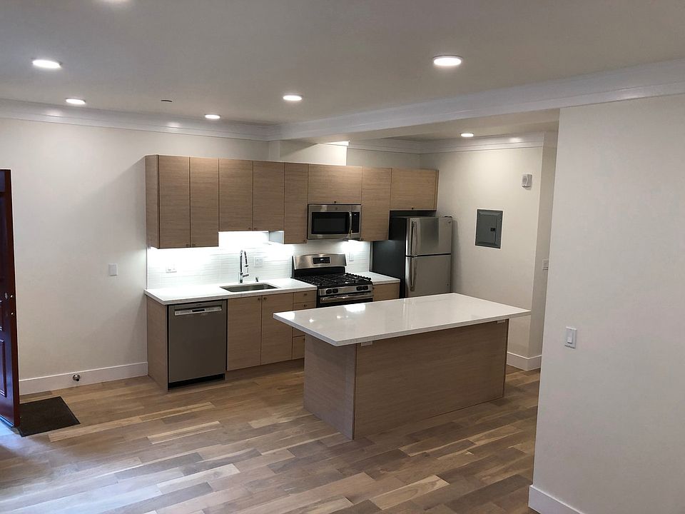 1st image of 1760 Filbert St #1760C