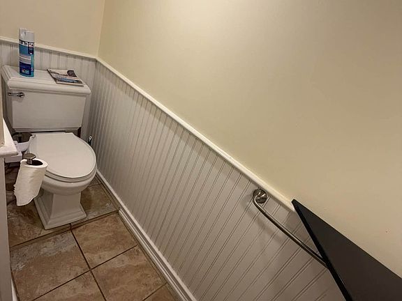 5th image of 48 Trapelo St #1
