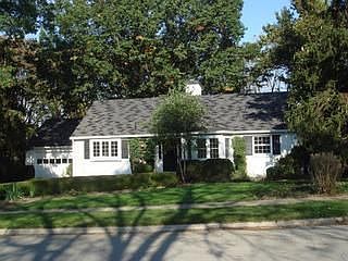 1st image of 645 Farrington Dr