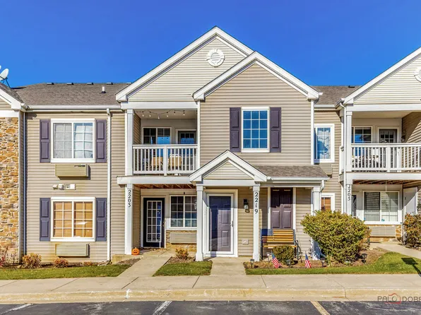 (undisclosed Address), Carpentersville, IL 60110