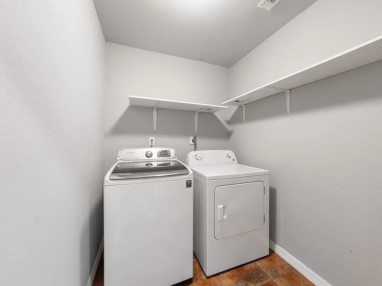 8778 Serene Ridge Dr — Photo 25
