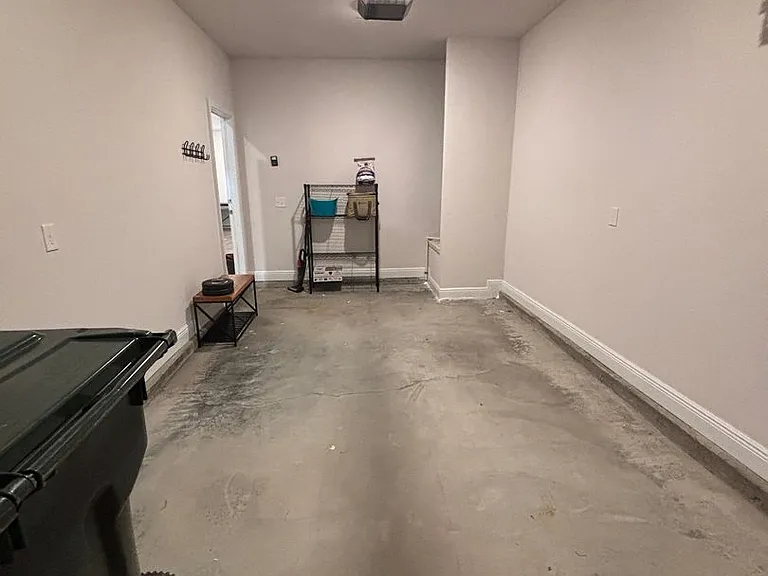 1614 Caleigh Ct — Photo 20