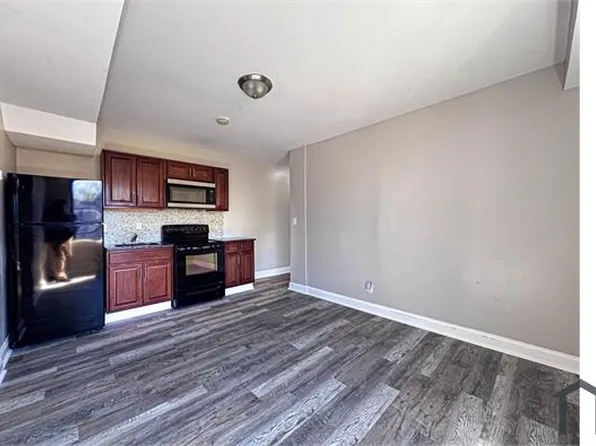 4630 Hillside Rd SE, Washington, DC