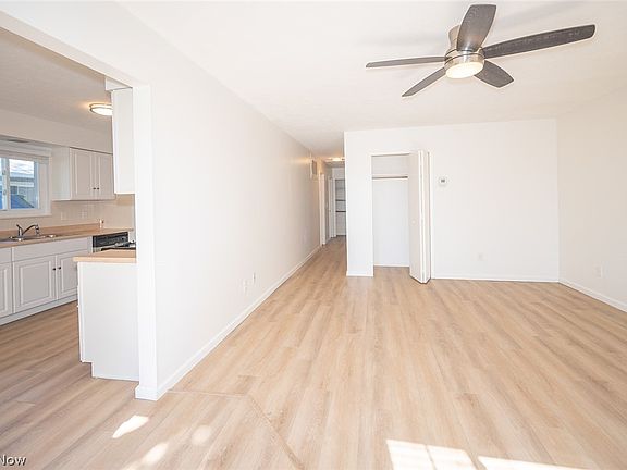 3rd image of 655 Orchard Rd