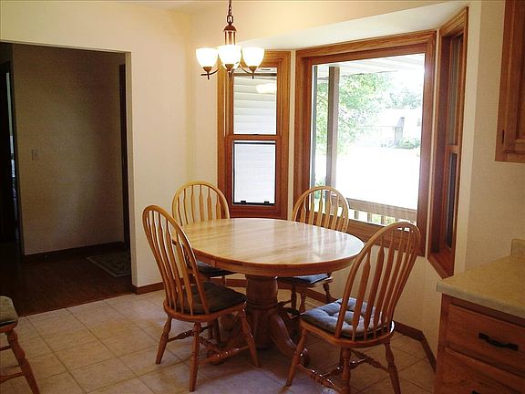 3rd image of 1214 Westwood Ct