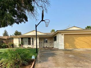 4187 N Dante Ave, Fresno, CA 93722