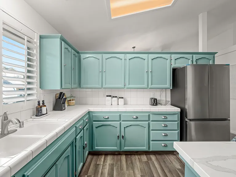 1126 N Purdue Ave — Photo 21