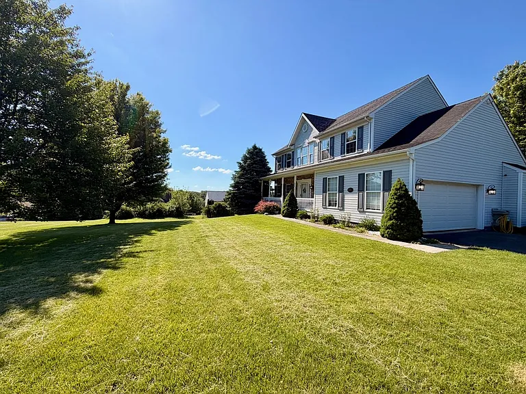 8774 Diehls Woods Rd — Photo 24
