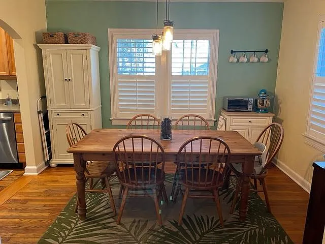 705 Daniels Ave — Photo 8