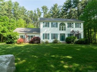 83 Fox Ridge Dr, Colchester, CT 06415