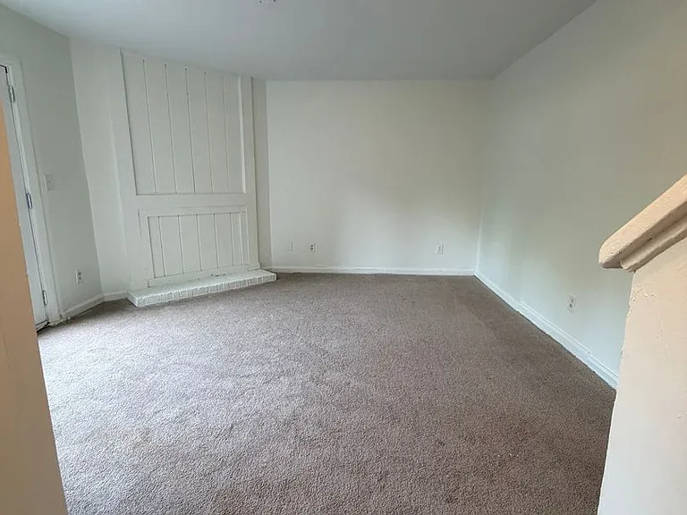 6126 Bent Tree Ct — Photo 2