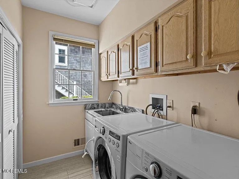 1118 Barnegat Ln — Photo 45