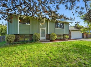 11412 N King Arthur Dr, Spokane, WA 99218