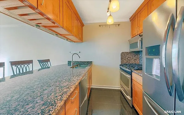 Sold by Douglas Elliman | media 6