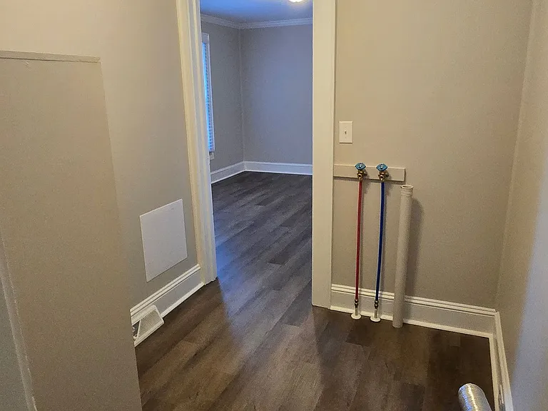 805 Oakshade Ave #805 — Photo 11