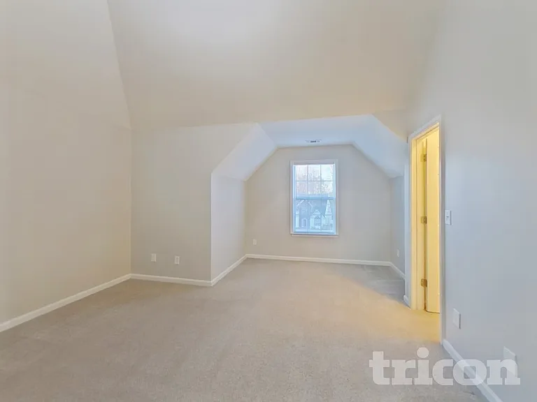432 Rolling Stream Dr — Photo 13