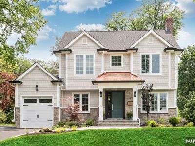 642 Sherwood Rd, Ho Ho Kus, NJ, 07423