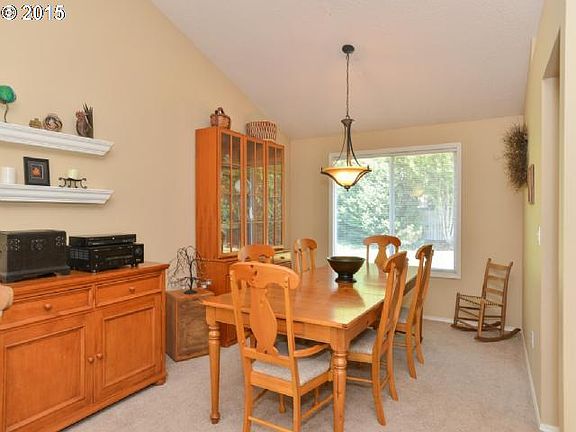 4th image of 17412 SE 32nd St