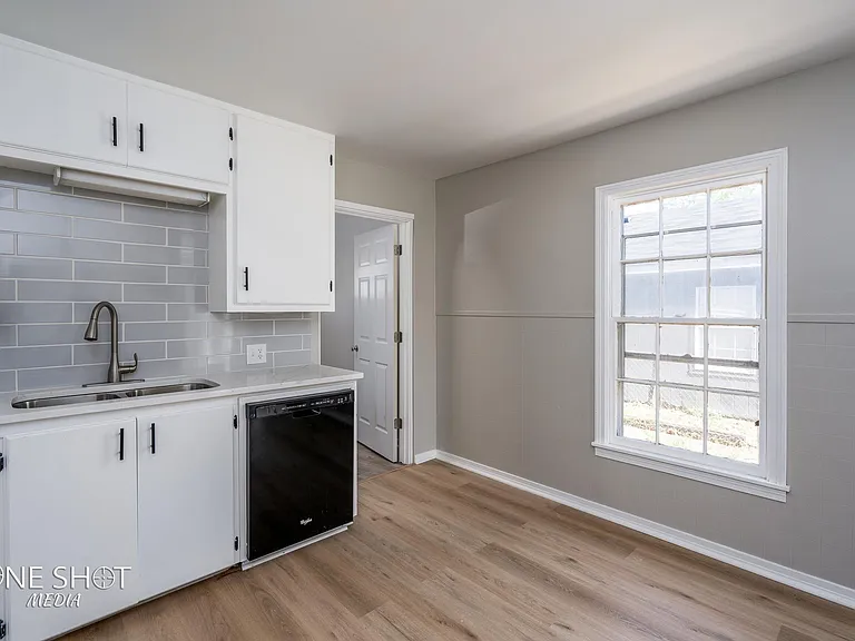1934 Portland Ave — Photo 15