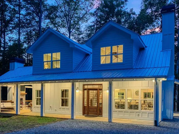 202 Highpoint Ridge Rd, Ellijay, GA 30536