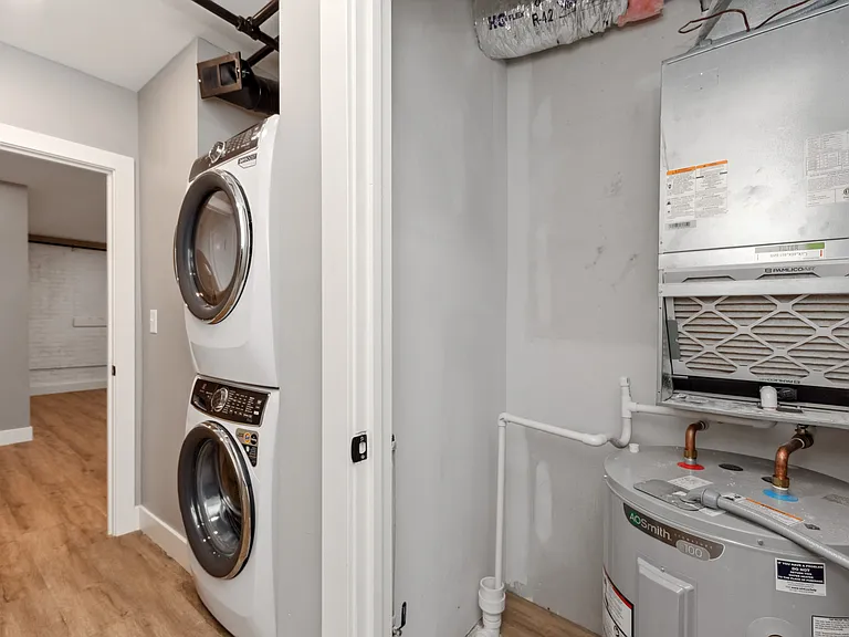 6011 Madison Rd #3 — Photo 20