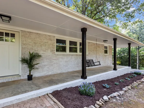 1302 Buffaloe Rd, Garner, NC 27529