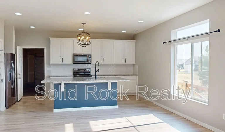 9212 Turlough Hts — Photo 2