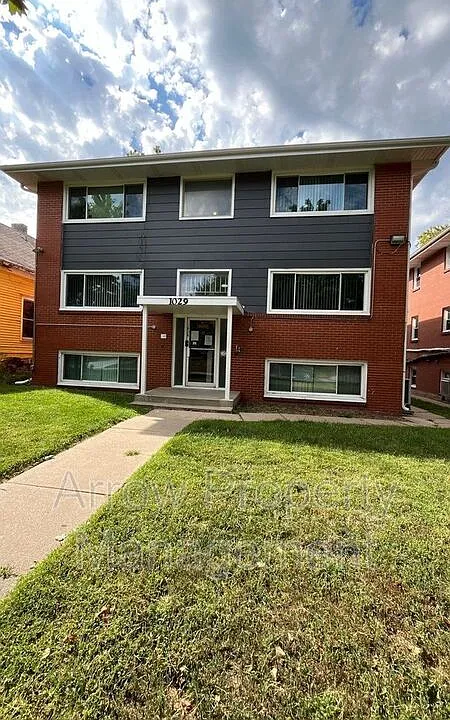 1029 C St #3
