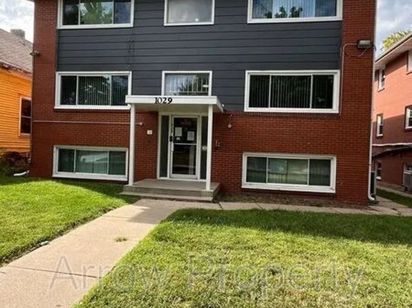 1029 C St APT 3, Lincoln, NE 68502