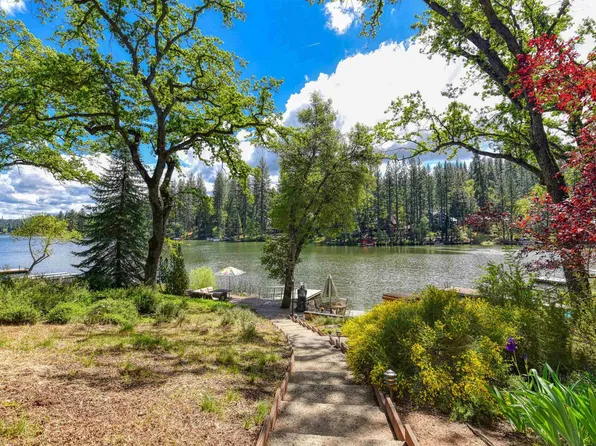 19635 Pleasantview Dr, Groveland, CA 95321