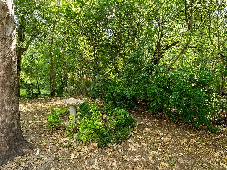 11809 Eubank Dr — Photo 29