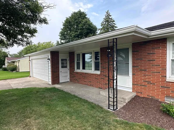 208 N County Road 500 E, Muncie, IN 47302