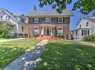 145 Cobb Ave, Decatur, IL 62522